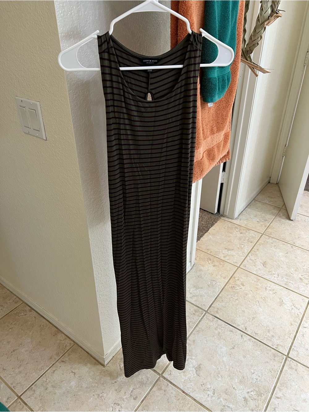 Lucky Brand Striped Sleeveless Maxi Dress in Black and Olive Women’s Small